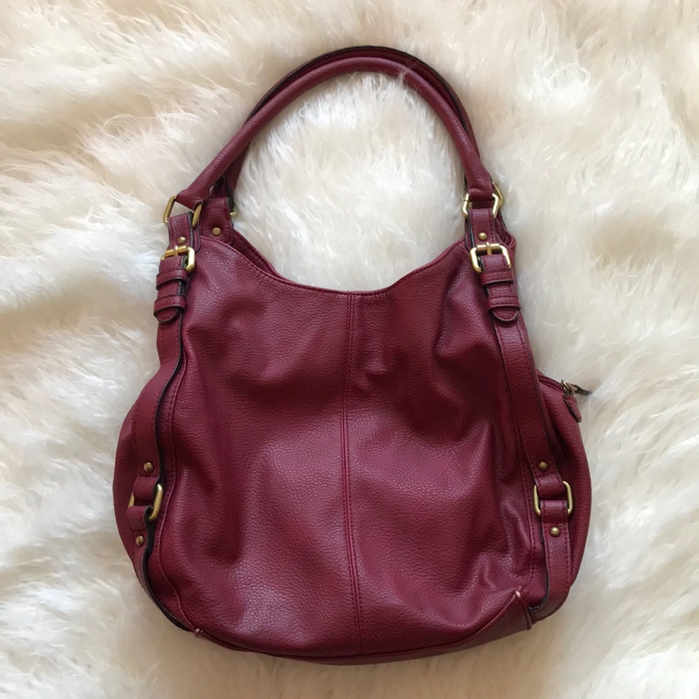 Burgundy shoulder purse